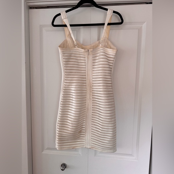 White BCBG body con mini dress - Picture 2 of 10